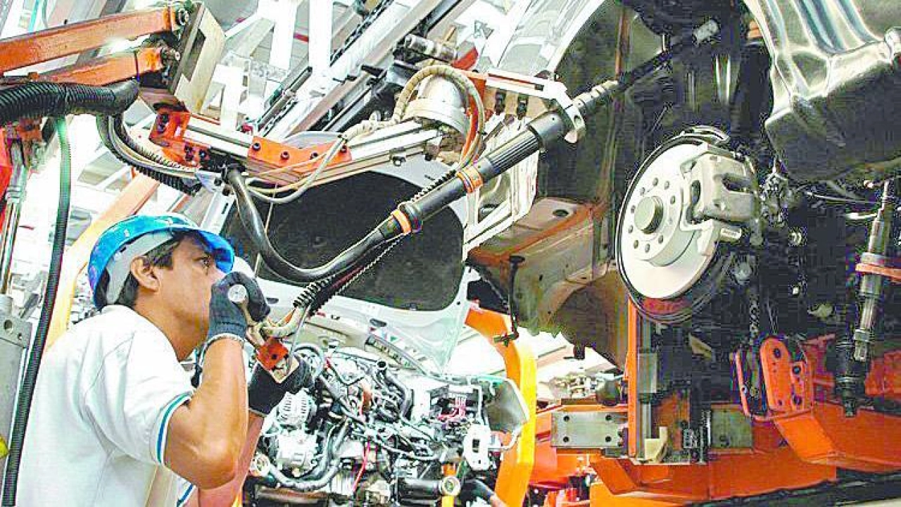 Industria de autopartes en Querétaro crece 10% y recupera niveles cercanos a 2024